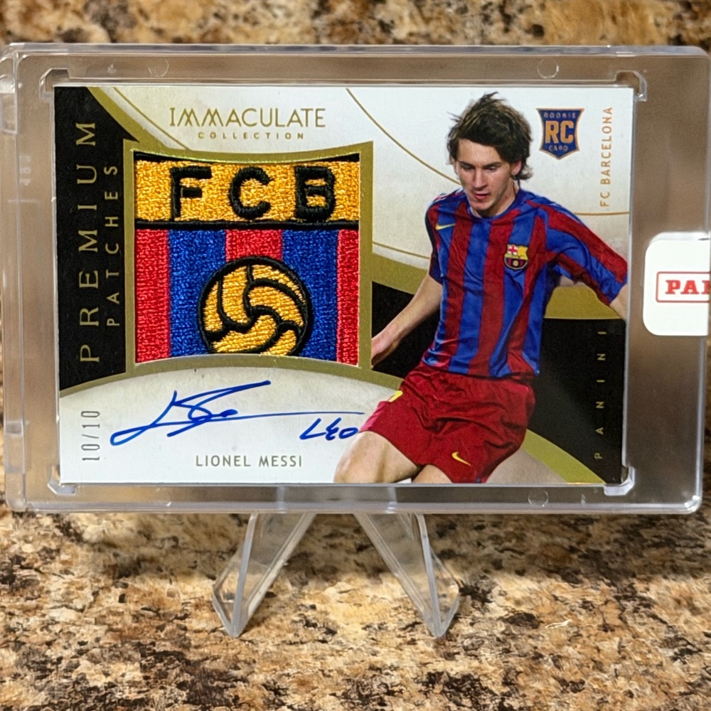 Lionel Messi patch card autographed signed Panini Flawless reflector